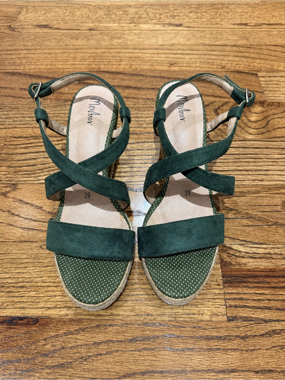 Menbur Dark Green Suede Crisscross Wedge Sandals